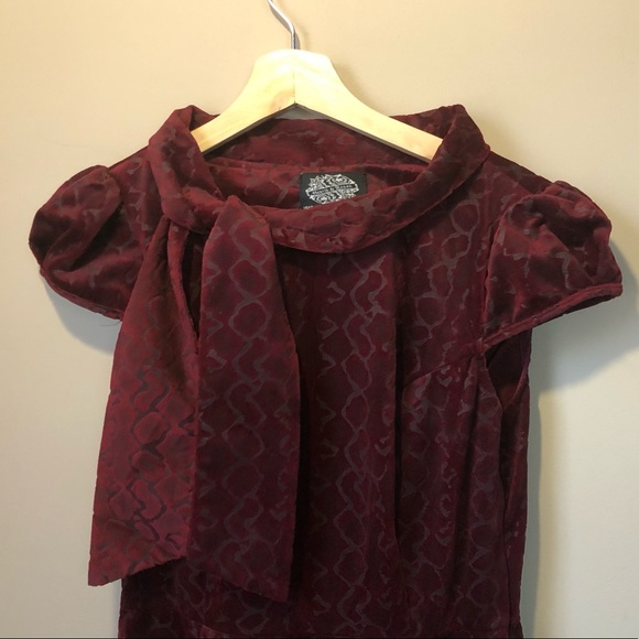 H&R London's Desirable Flocked Tea Dress. - Picture 3 of 5